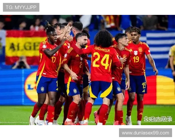 欧洲杯小组赛战报：强队纷纷晋级，冷门频现值得关注