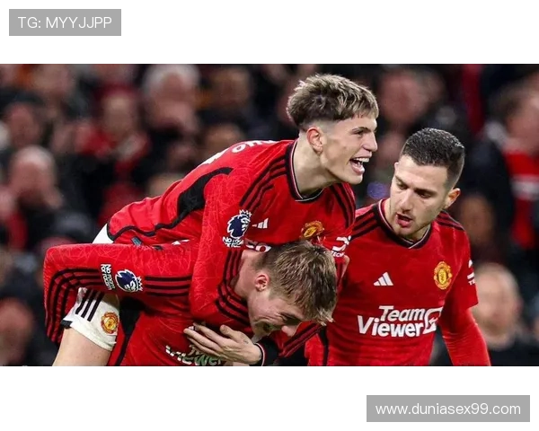 加纳乔如何在顶级边锋竞争中争夺位置